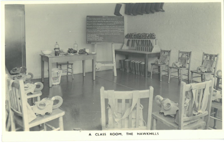 Hawkhills Postcard3