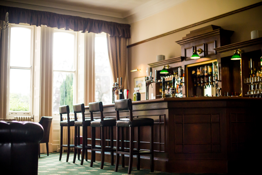 Bar 2
